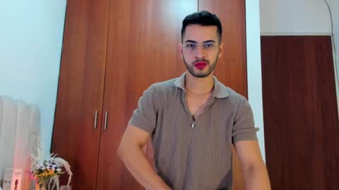 Snapshot of yourboynextdoor1 chatting on January 2025 11:00:02 AM YOURBOYNEXTDOOR online show from January 2025 11:00:02 AM