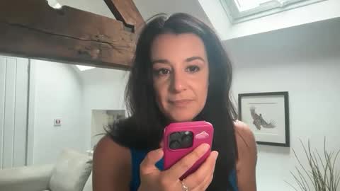 Cassie online show from June 2026 09:44:02 AM