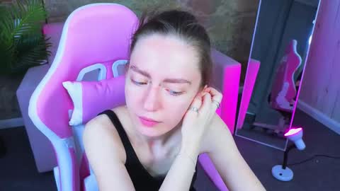 Snapshot of yourcutefoxy chatting on February 2026 01:09:02 AM yourcutefoxy online show from February 2026 01:09:02 AM