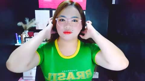 yourdirtygirl_lyla online show from January 2026 03:12:02 AM