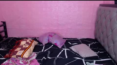 Snapshot of yourdreamisabell chatting on February 2025 12:19:02 PM yourdreamisabell online show from February 2025 12:19:02 PM