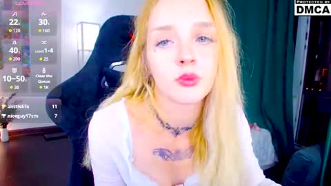 yourfairyalice_ online show from July 2026 08:33:02 PM