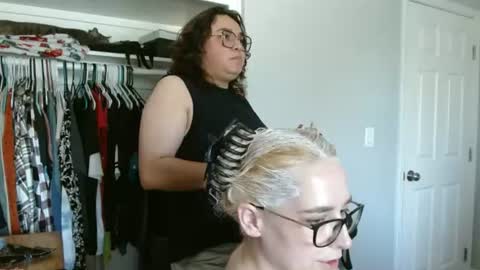 yourfavgirlduh online show from July 2026 10:16:01 PM