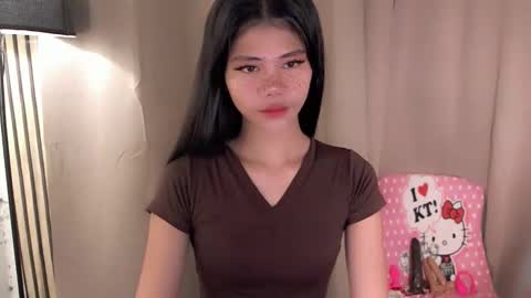 Vivian online show from May 2026 08:14:02 PM
