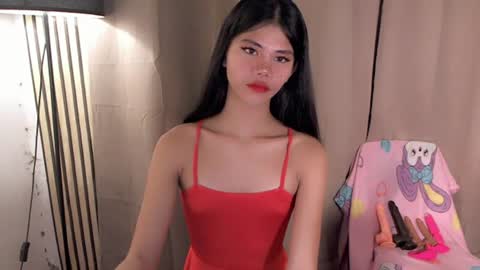Vivian online show from June 2026 08:44:01 PM