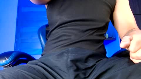 yourfavorite_bigclit online show from June 2026 11:57:01 AM