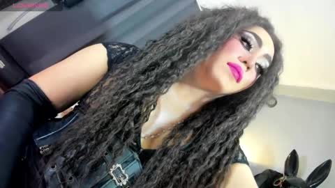  not into STINGY and CHEAP people online show from October 2025 10:10:01 PM