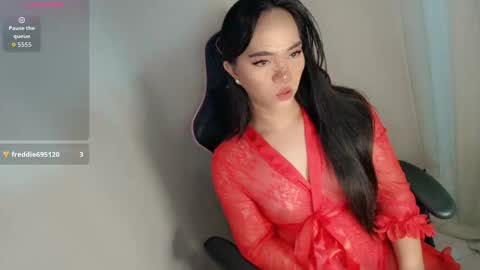 Alexia online show from April 2026 01:57:02 PM