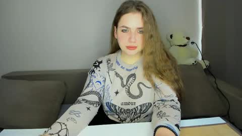 yourgem__ online show from May 2026 01:55:01 AM