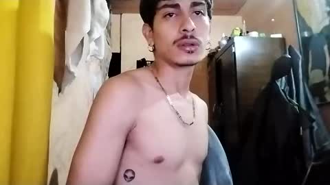 Snapshot of yourgodzeus chatting on February 2025 05:04:02 AM yourgodzeus online show from February 2025 05:04:02 AM