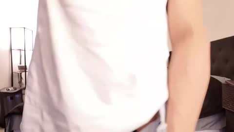 yourguuy21 online show from March 2026 05:09:02 AM