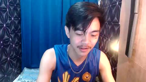 Snapshot of yourguy_josh23 chatting on December 2024 06:39:01 PM Josh online show from December 2024 06:39:01 PM