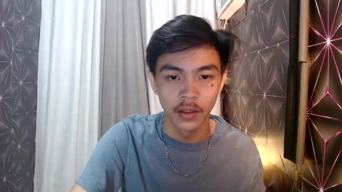 Snapshot of yourguy_josh23 chatting on January 2025 05:29:02 AM Josh online show from January 2025 05:29:02 AM