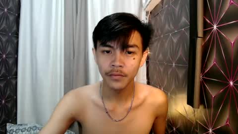 Snapshot of yourguy_josh23 chatting on February 2025 01:37:02 PM Josh online show from February 2025 01:37:02 PM