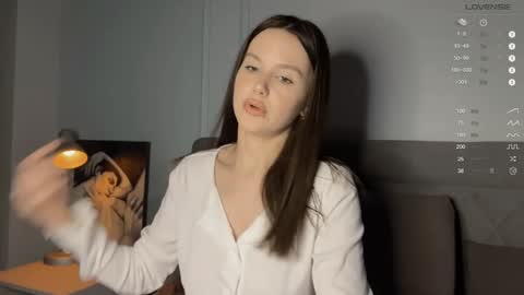 Snapshot of yourher0in chatting on January 2025 02:46:02 PM Aida online show from January 2025 02:46:02 PM