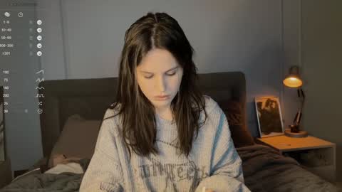 Snapshot of yourher0in chatting on January 2025 11:56:02 AM Aida online show from January 2025 11:56:02 AM