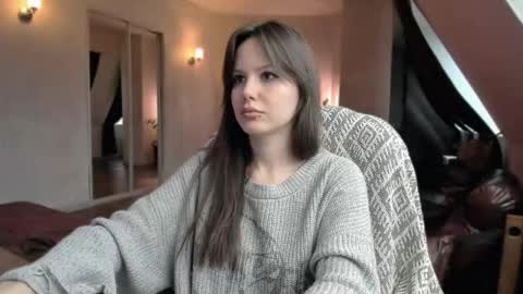 Snapshot of yourher0in chatting on September 2025 11:13:02 AM Aida online show from September 2025 11:13:02 AM