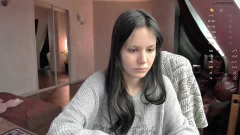 Snapshot of yourher0in chatting on September 2025 10:20:01 AM Aida online show from September 2025 10:20:01 AM