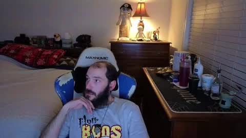 Snapshot of yourhighnessthis9inch chatting on December 2025 06:31:01 AM Sh online show from December 2025 06:31:01 AM