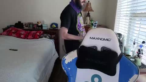 Snapshot of yourhighnessthis9inch chatting on December 2025 04:47:01 PM Sh online show from December 2025 04:47:01 PM