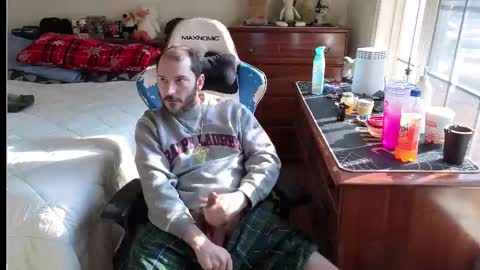 Snapshot of yourhighnessthis9inch chatting on February 2026 08:05:01 PM Sh online show from February 2026 08:05:01 PM