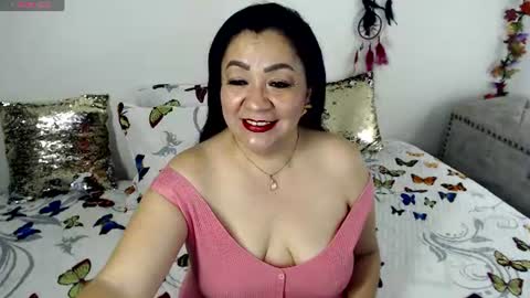 Snapshot of yourhornyjuliettee1 chatting on July 2026 07:05:02 PM Juliette online show from July 2026 07:05:02 PM
