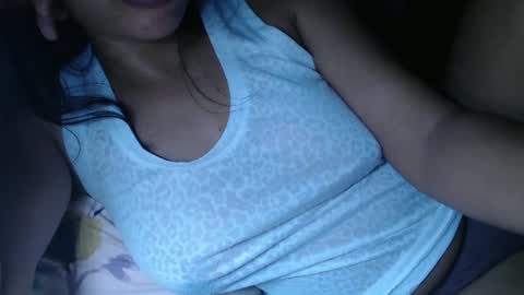 yourhotboobies23 online show from February 2025 01:06:01 PM