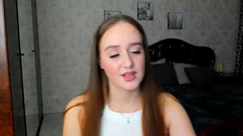 Mariam online show from November 2025 04:33:02 AM