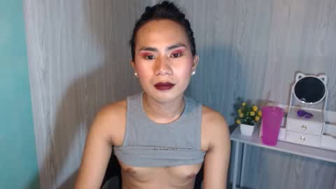 Mauie  online show from March 2025 08:43:02 PM