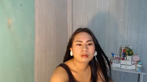 Mauie  online show from May 2026 12:07:01 AM