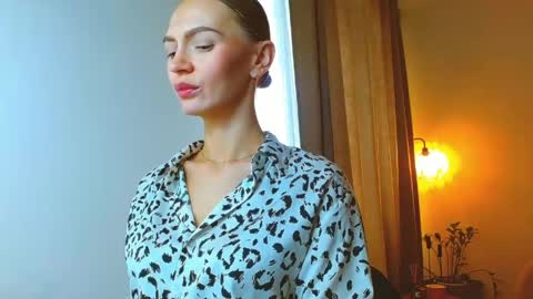 Ksyusha online show from May 2026 07:15:02 AM