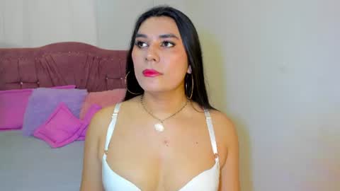 EMELY online show from July 2026 05:53:01 PM