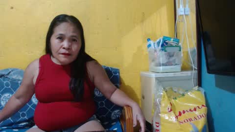 Snapshot of yourlove_regine chatting on January 2025 12:09:01 PM Regine online show from January 2025 12:09:01 PM