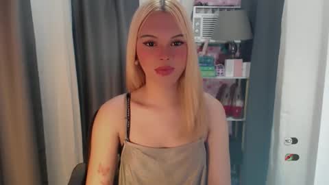 KYLIE MORE online show from May 2026 06:43:01 AM