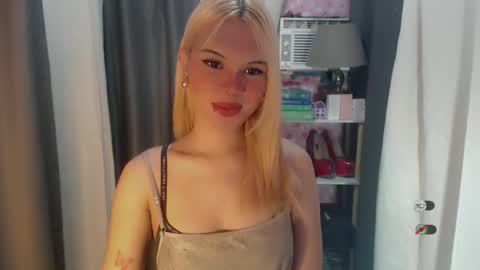 KYLIE MORE online show from June 2026 04:03:02 AM