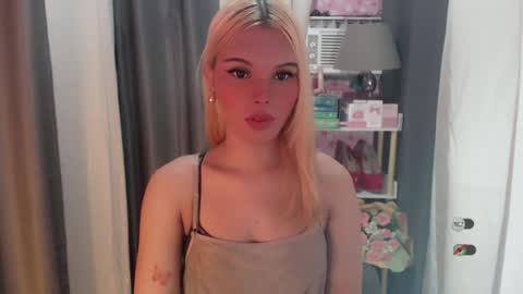 KYLIE MORE online show from June 2026 07:06:02 AM