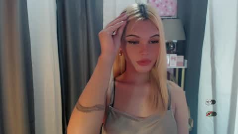 KYLIE MORE online show from June 2026 06:49:01 AM