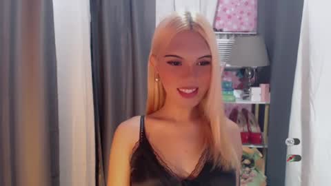 KYLIE MORE online show from July 2026 07:23:01 AM