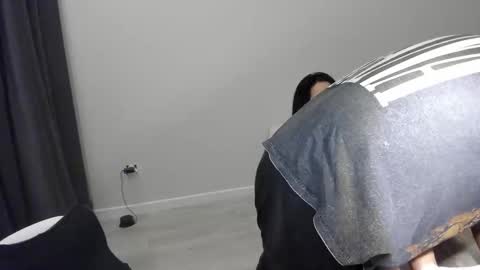 AJ online show from October 2025 01:10:01 PM