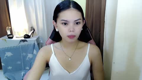 Snapshot of yourlovelytranspinay chatting on March 2025 01:20:02 AM your lovely Dina online show from March 2025 01:20:02 AM