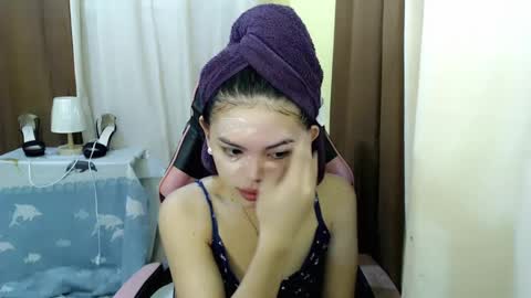 Snapshot of yourlovelytranspinay chatting on March 2025 01:36:02 AM your lovely Dina online show from March 2025 01:36:02 AM