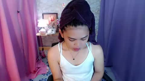 Snapshot of yourlovelytranspinay chatting on October 2025 12:58:01 AM your lovely Dina online show from October 2025 12:58:01 AM