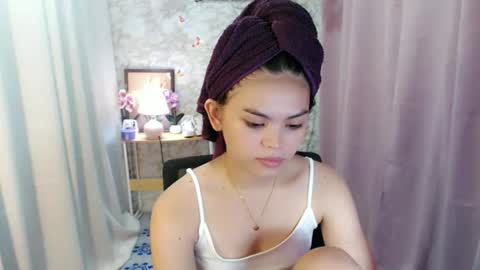 your lovely Dina online show from December 2025 02:21:01 AM