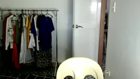 Snapshot of yourlovetifannyx chatting on January 2025 04:15:01 AM tifanny online show from January 2025 04:15:01 AM