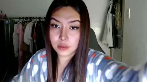 Snapshot of yourlovetifannyx chatting on February 2025 06:03:01 AM tifanny online show from February 2025 06:03:01 AM