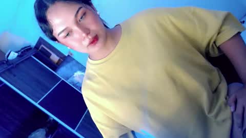 Snapshot of yourlovingpearl chatting on September 2025 02:16:02 AM PEARL online show from September 2025 02:16:02 AM