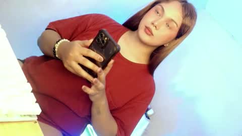 Snapshot of yourlovingpearl chatting on February 2026 04:27:01 AM PEARL online show from February 2026 04:27:01 AM