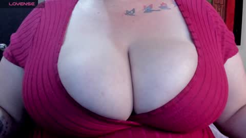 Milla 3 online show from January 2025 10:19:01 PM