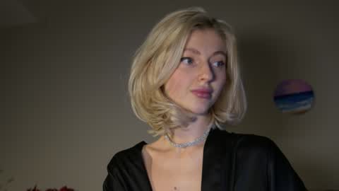 Snapshot of yournaughtymiss chatting on December 2024 03:45:02 AM Eva online show from December 2024 03:45:02 AM