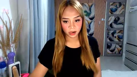 kaye online show from May 2026 01:56:01 AM